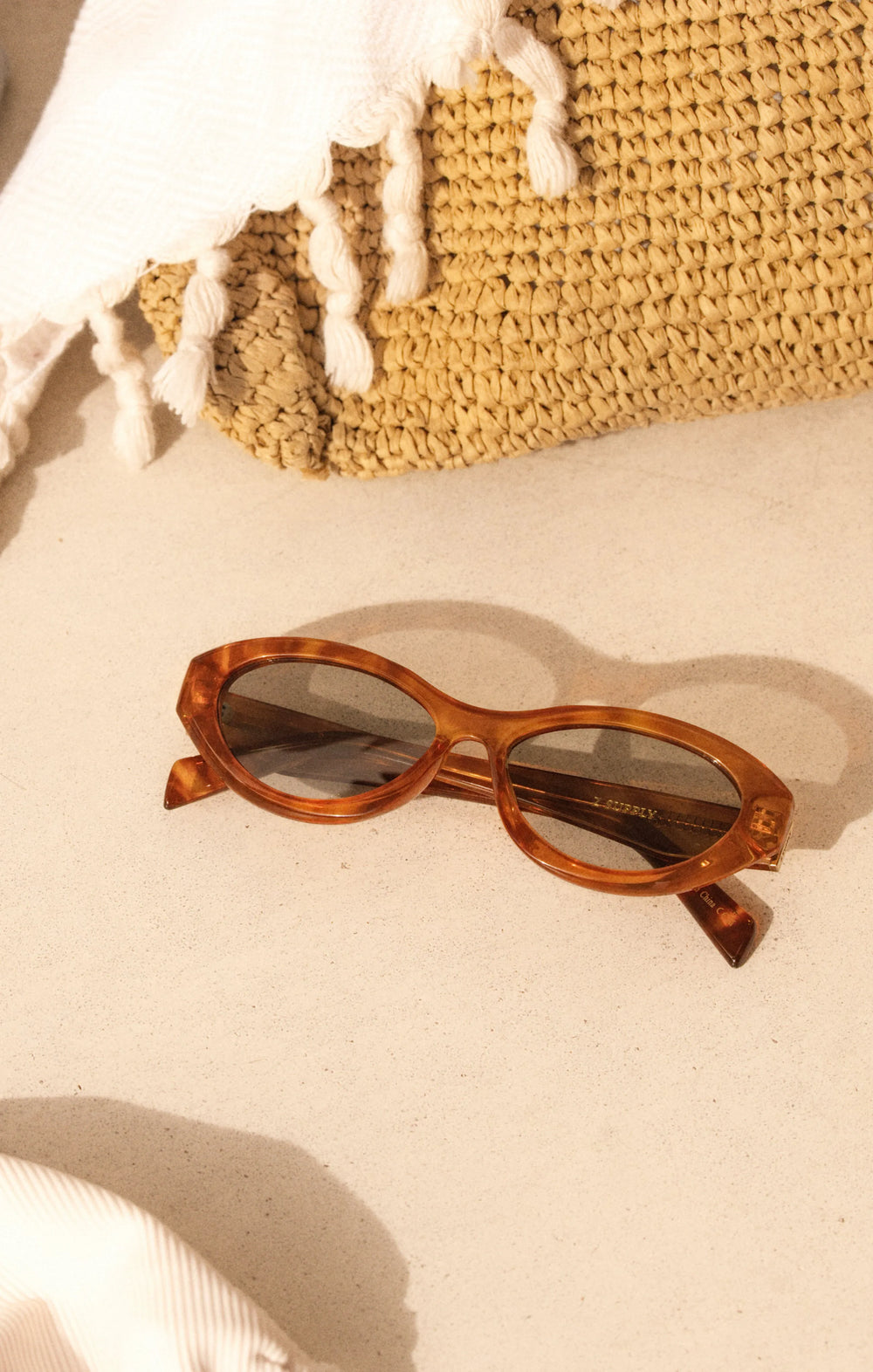 Tort - Light Grey